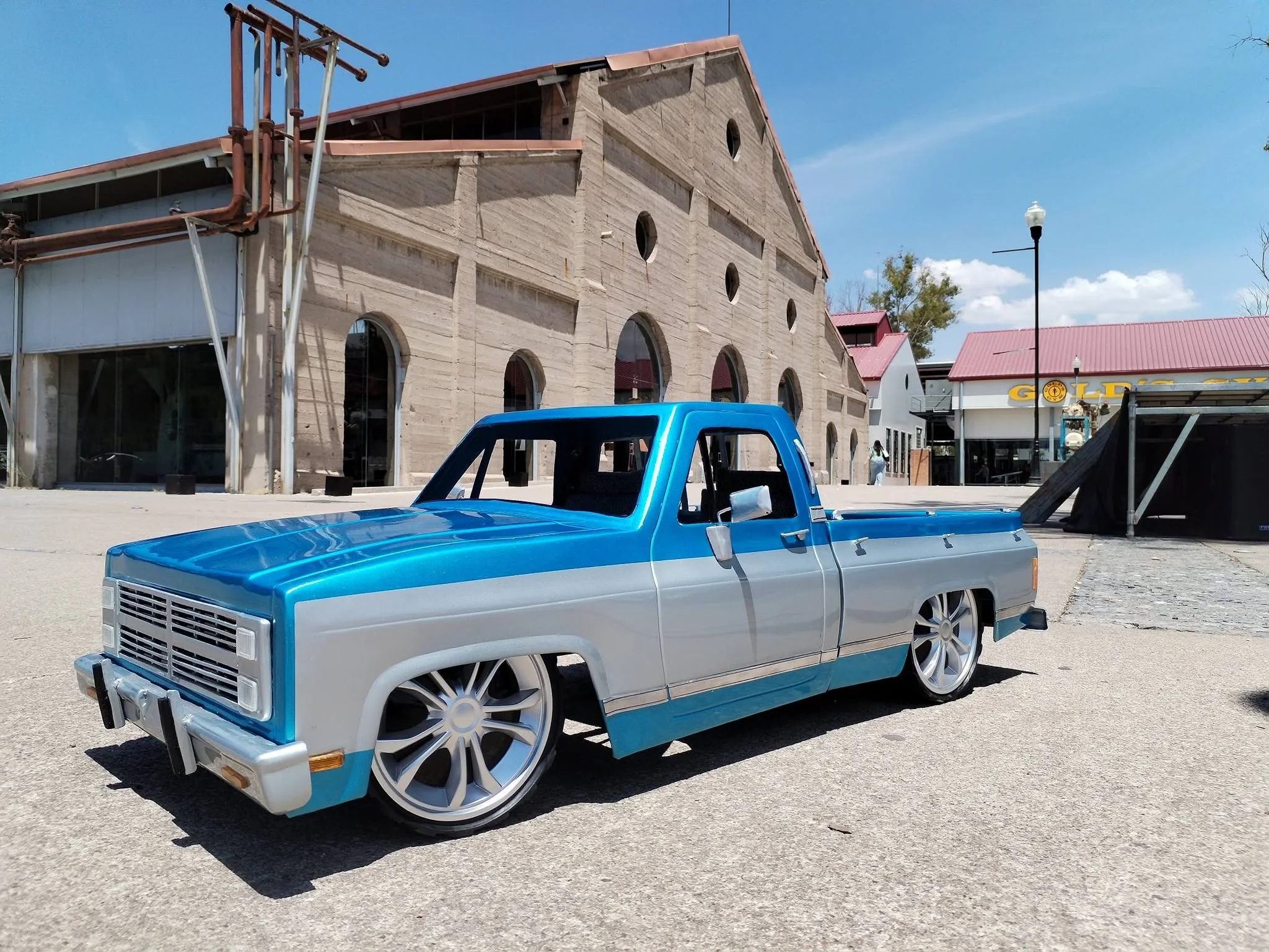 Two-tone metallic blue and silver Chevy C10 Squarebody show truck